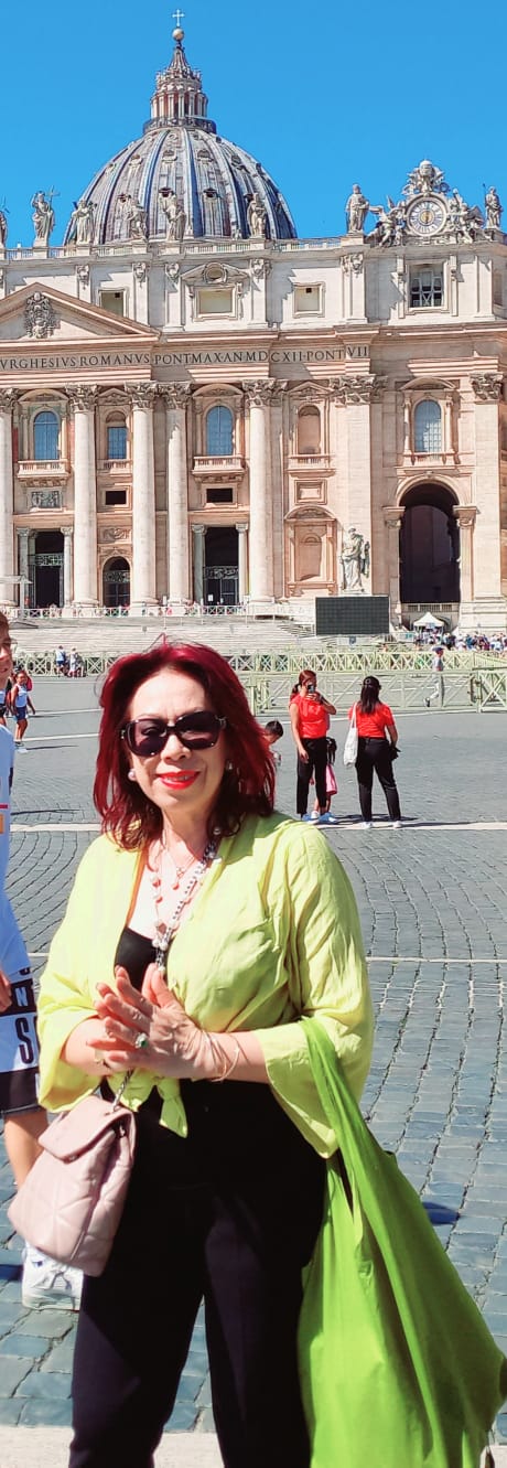 Dr. Ria Gondowarsito